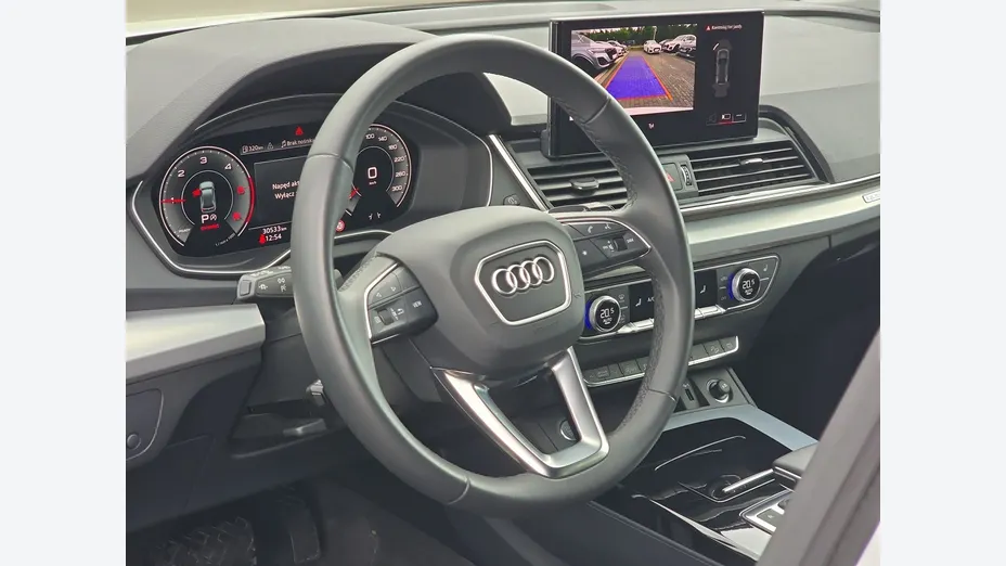 AUDI Q5 -