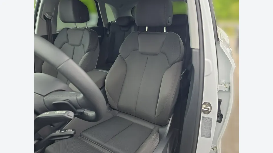 AUDI Q5 -