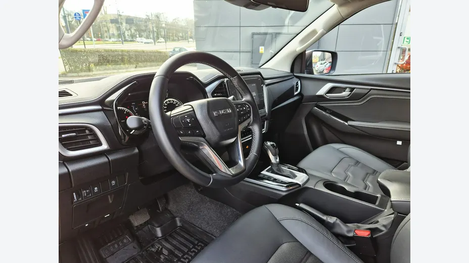 ISUZU D-Max -