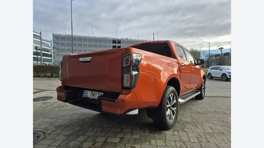 ISUZU D-Max -