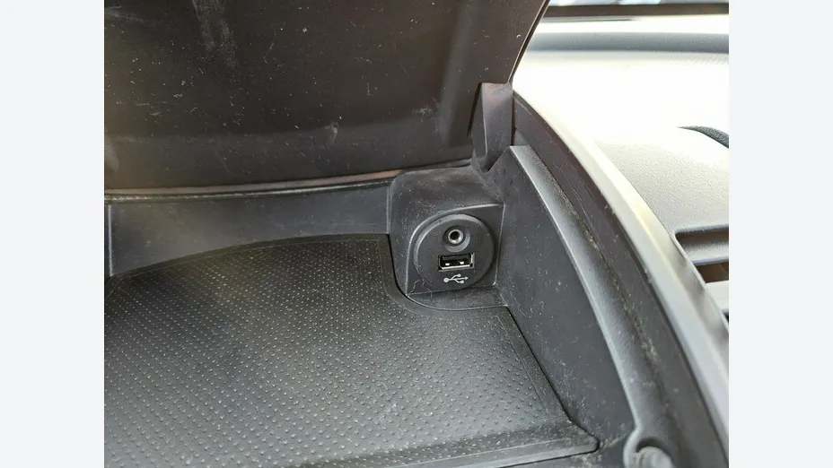 NISSAN Note -