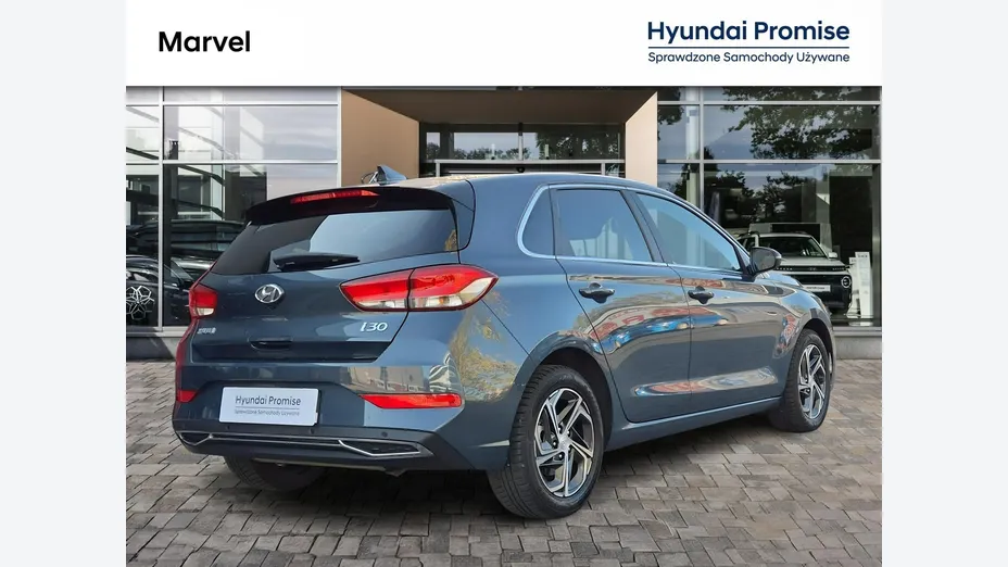 HYUNDAI i30 -