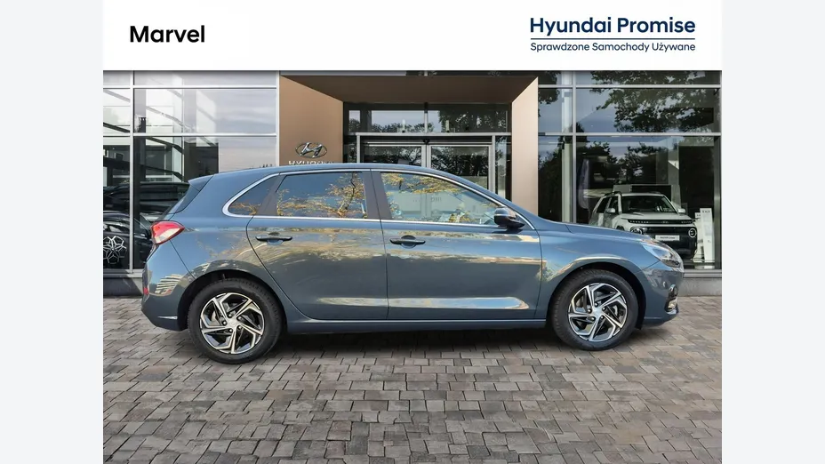 HYUNDAI i30 -