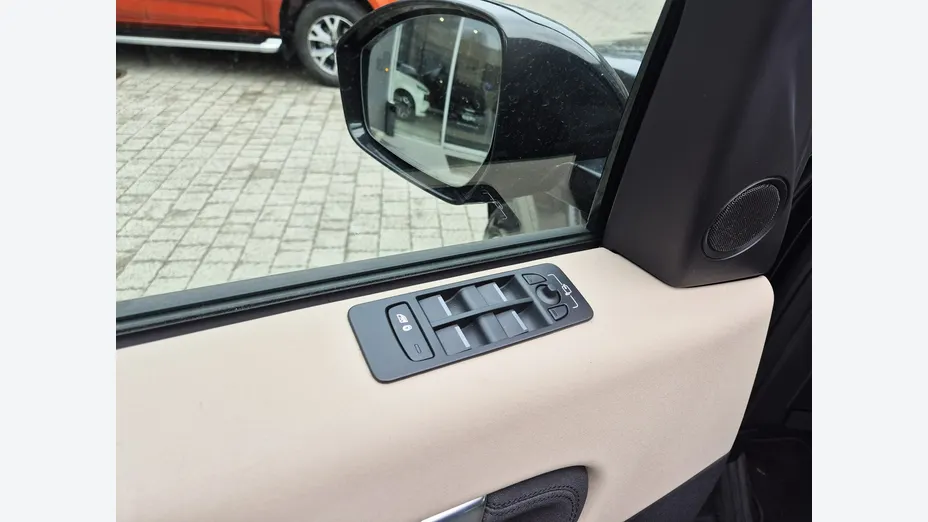 LAND ROVER Discovery Sport -