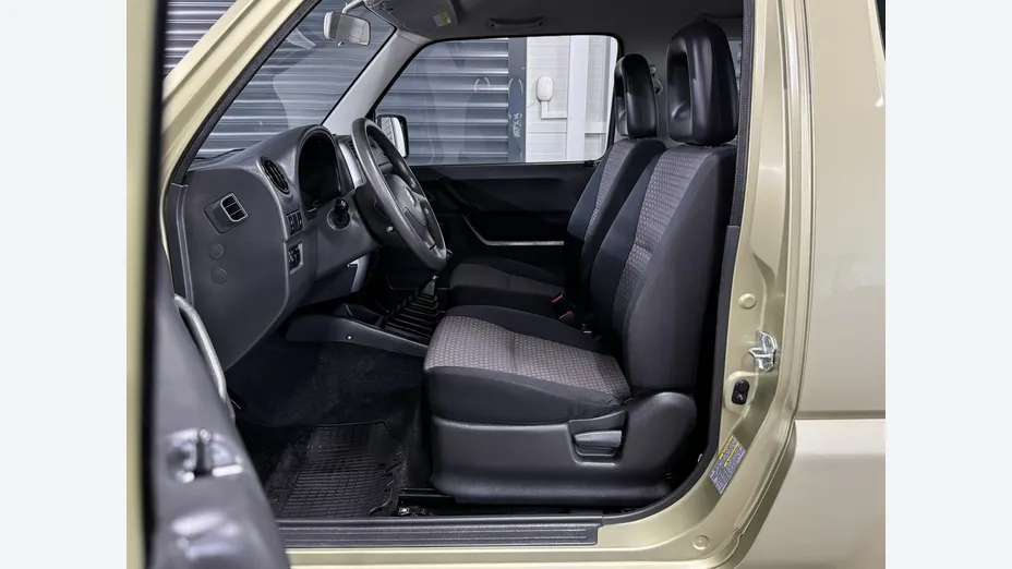 SUZUKI Jimny -