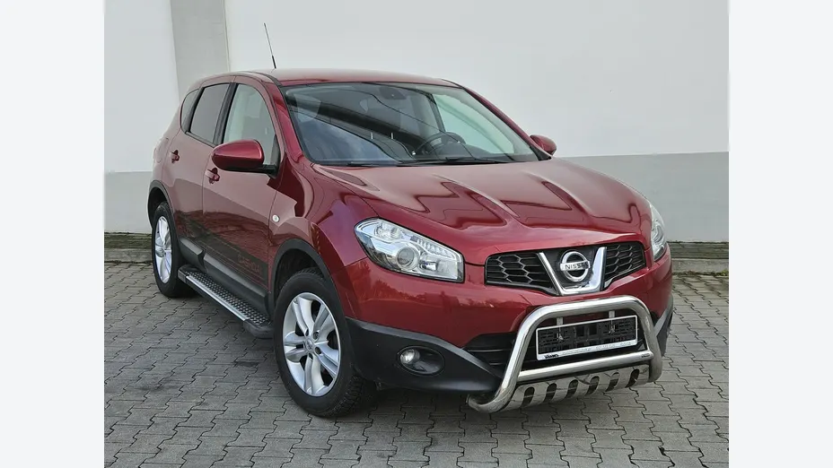 NISSAN Qashqai -
