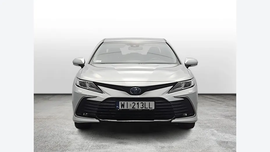 TOYOTA Camry -
