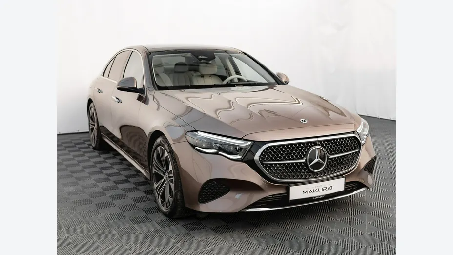 MERCEDES-BENZ E Klasa -