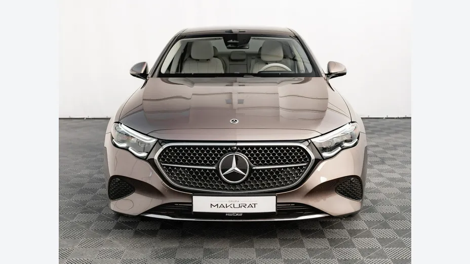 MERCEDES-BENZ E Klasa -