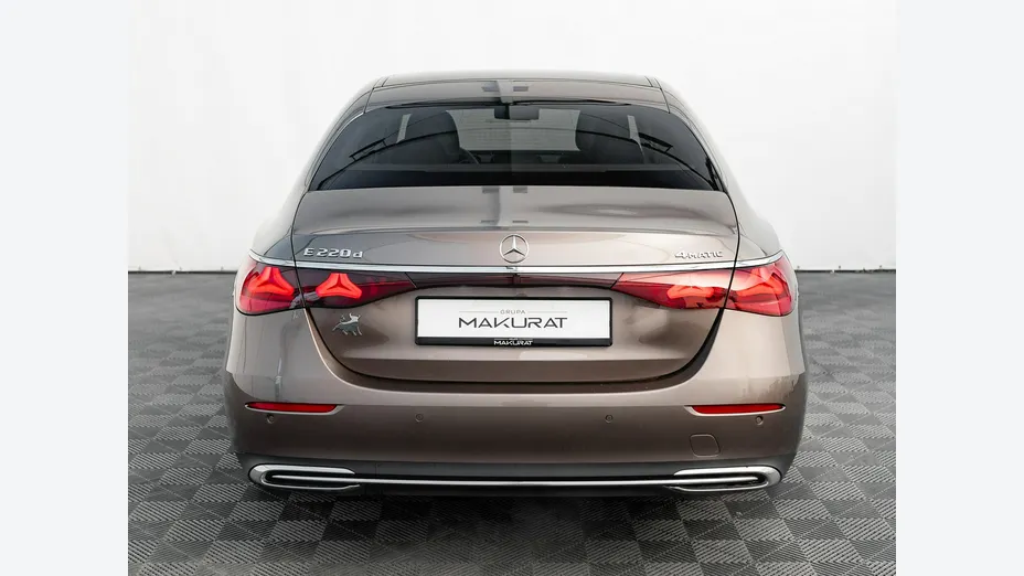 MERCEDES-BENZ E Klasa -