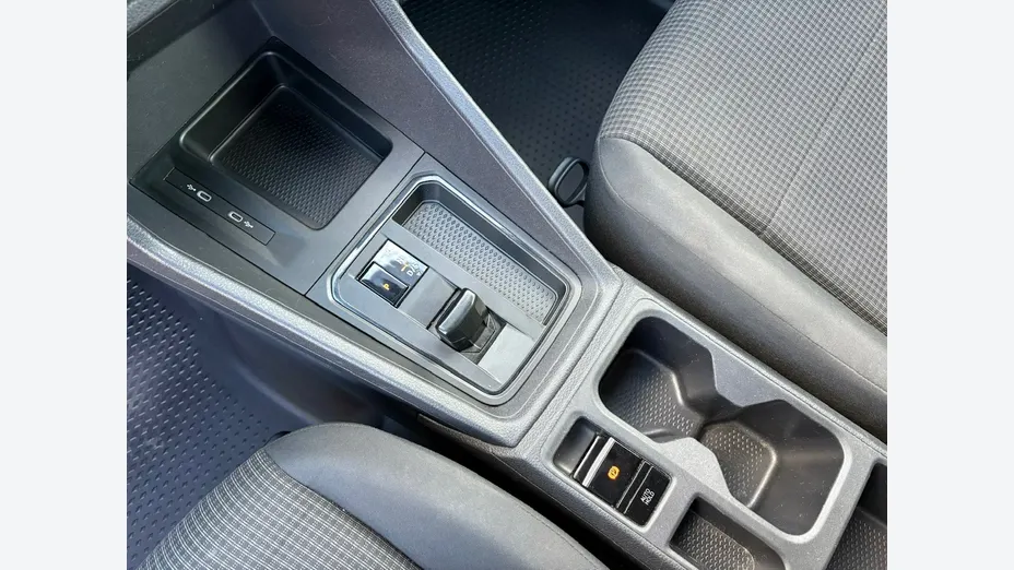 VOLKSWAGEN Caddy -