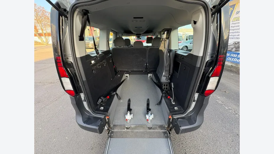 VOLKSWAGEN Caddy -