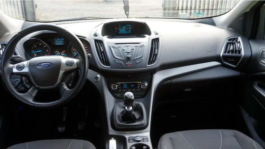 FORD Kuga -