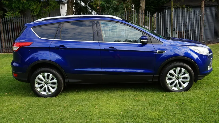 FORD Kuga -