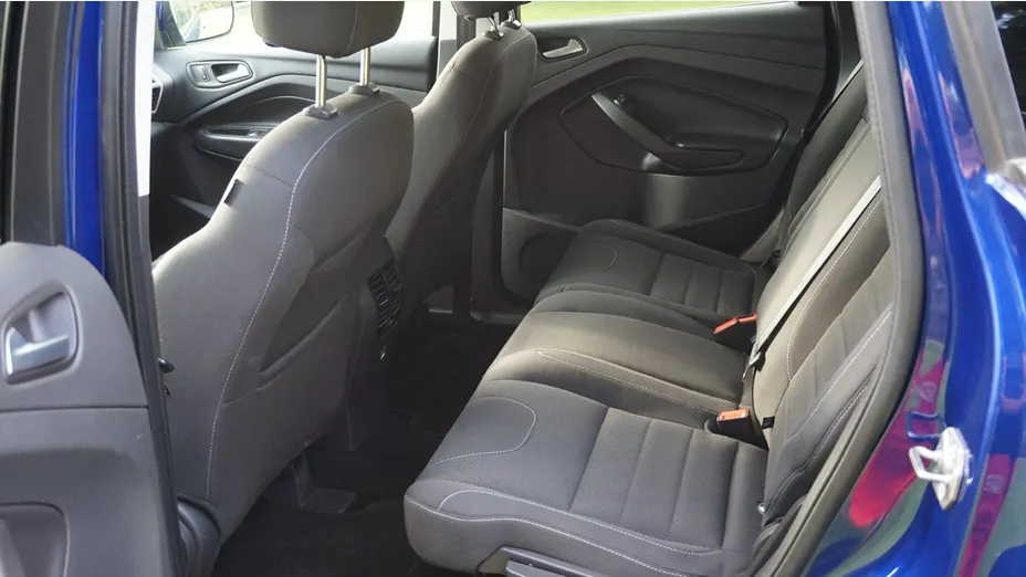 FORD Kuga -