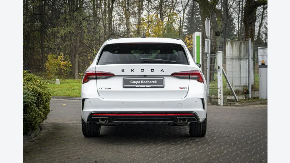 SKODA Octavia -
