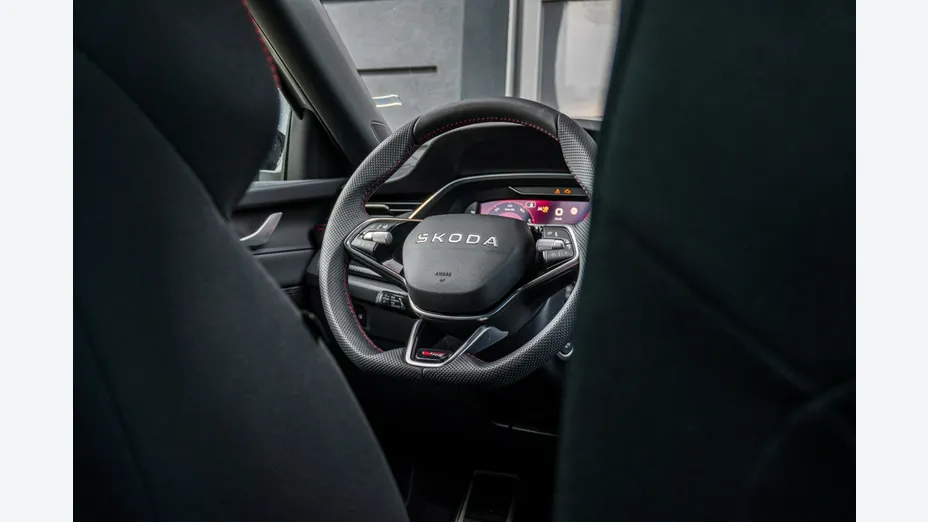 SKODA Octavia -