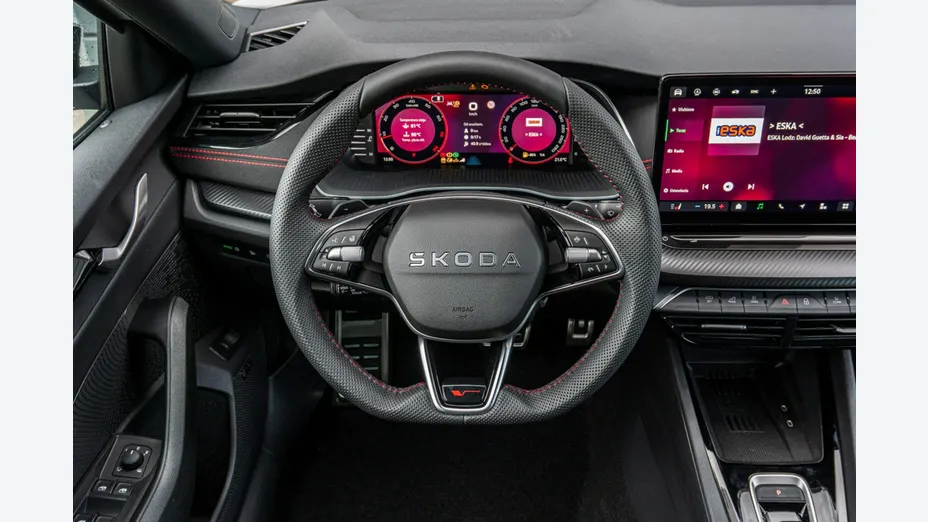 SKODA Octavia -