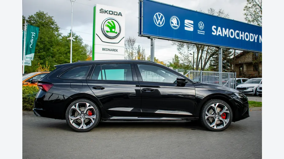 SKODA Octavia -