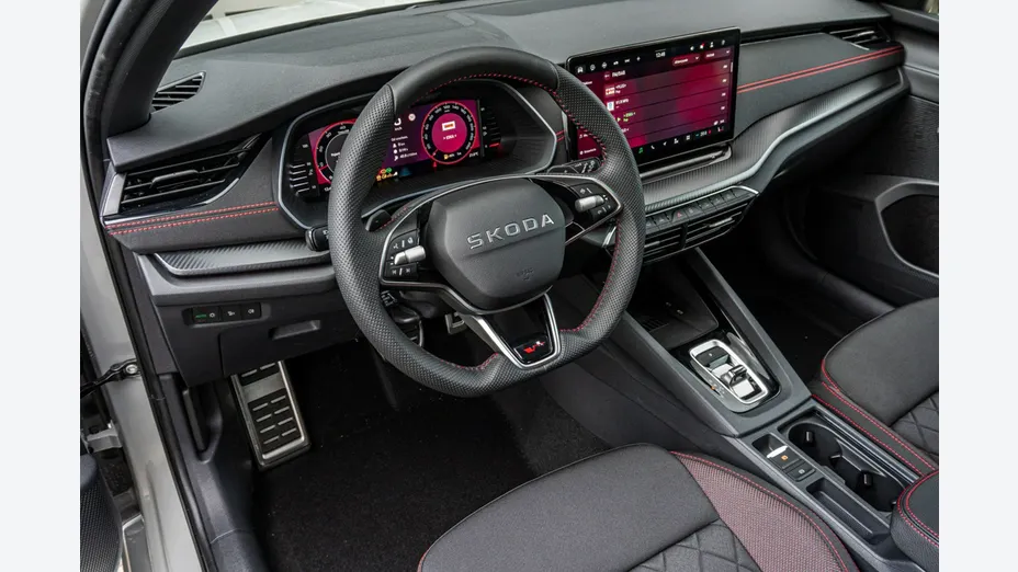 SKODA Octavia -