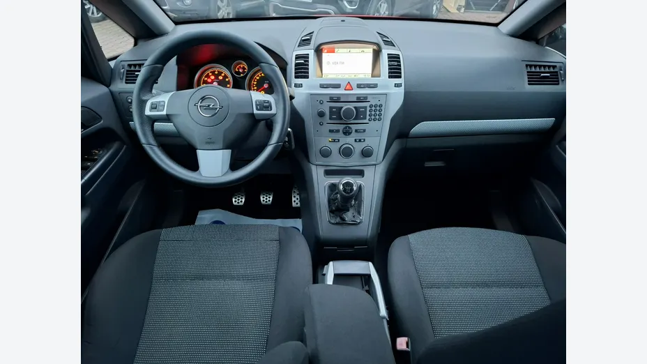 OPEL Zafira -