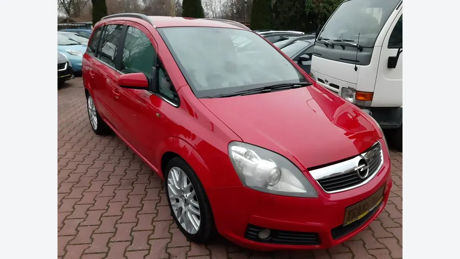 OPEL Zafira -