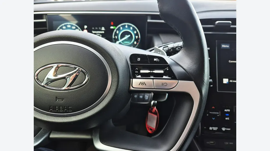 HYUNDAI Tucson -