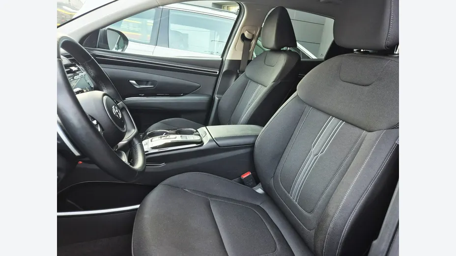 HYUNDAI Tucson -