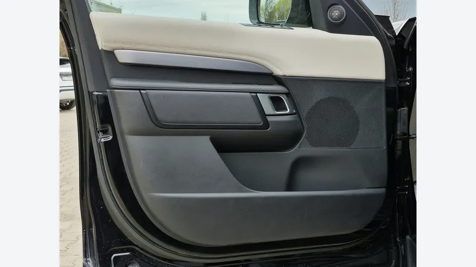 LAND ROVER Discovery -