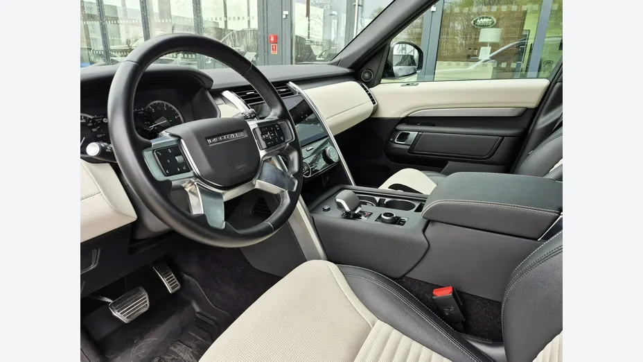 LAND ROVER Discovery -