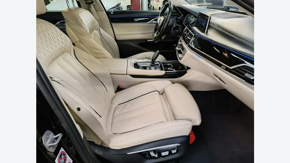 BMW Seria 7 -
