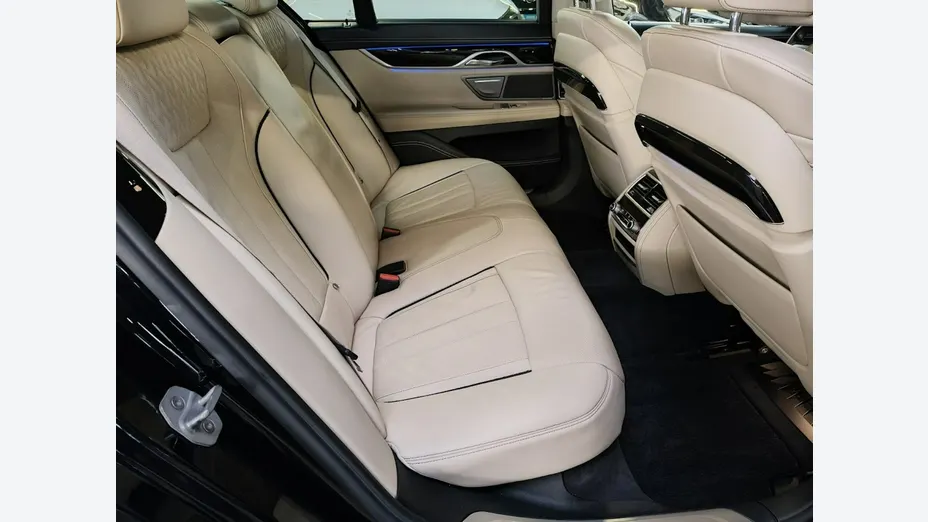 BMW Seria 7 -