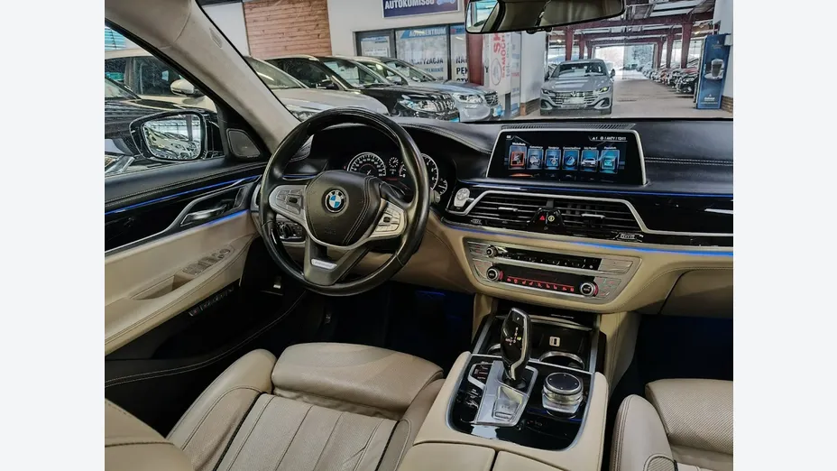 BMW Seria 7 -