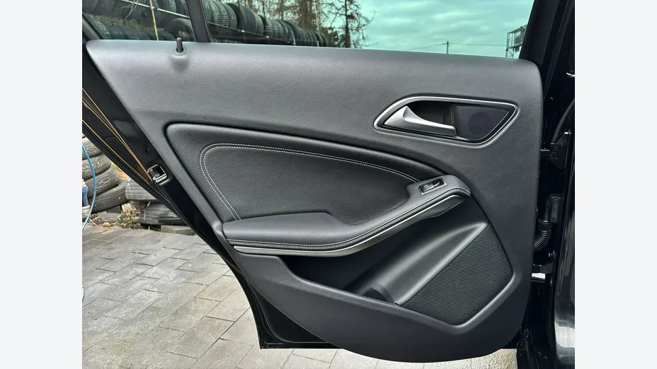 MERCEDES-BENZ A Klasa -
