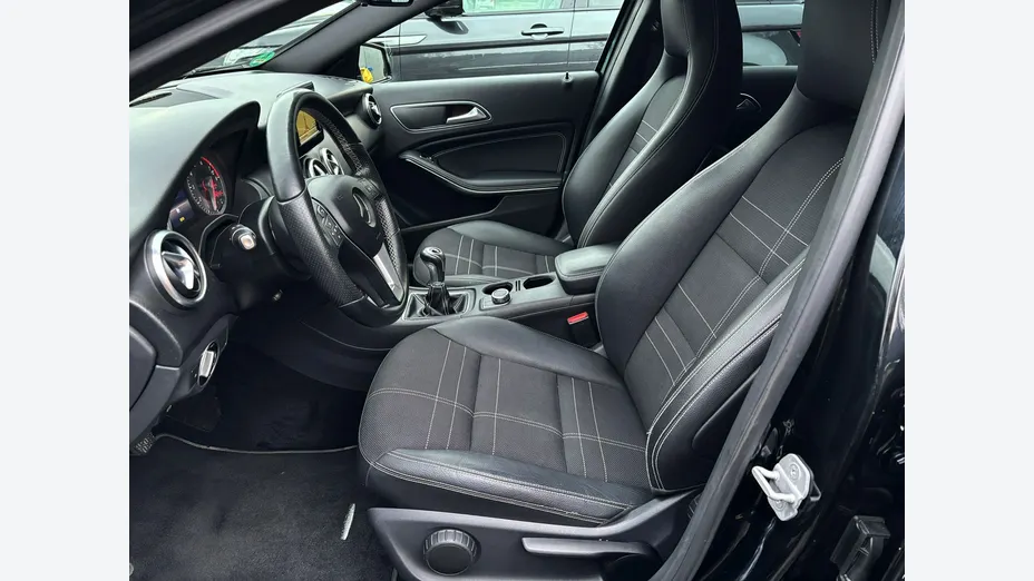 MERCEDES-BENZ A Klasa -