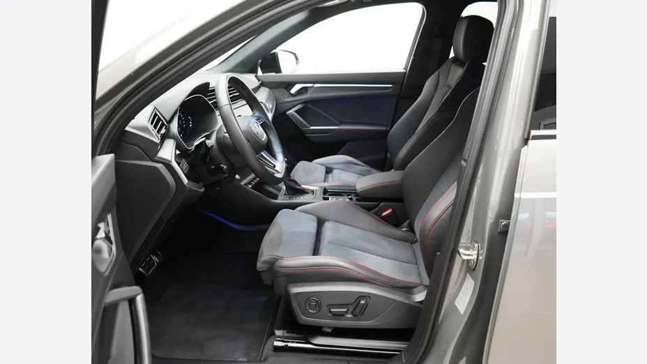AUDI Q3 Q3 40 TFSI Quattro S-Line S tronic