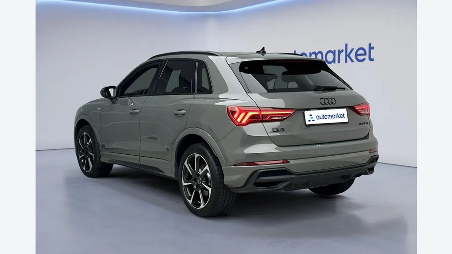 AUDI Q3 Q3 40 TFSI Quattro S-Line S tronic