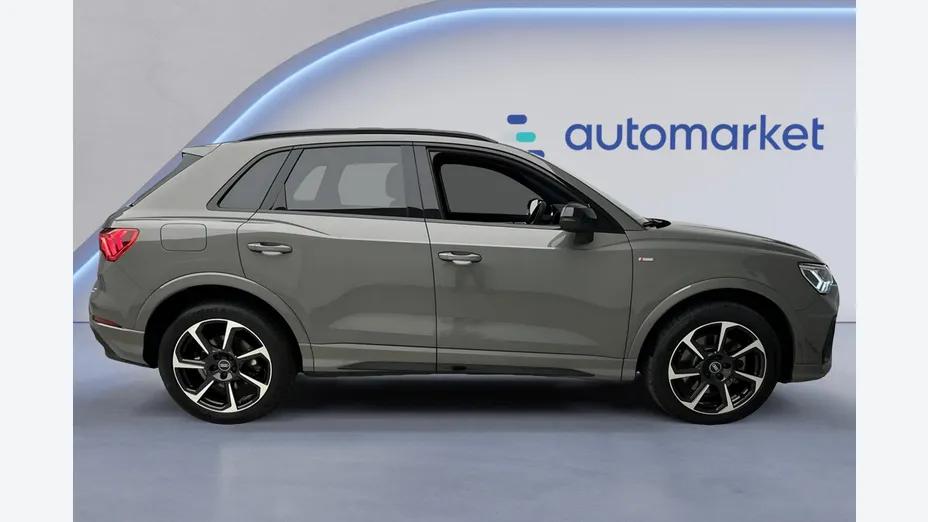 AUDI Q3 Q3 40 TFSI Quattro S-Line S tronic