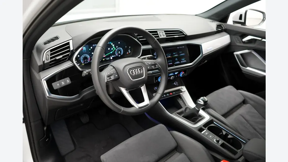 AUDI Q3 Q3 35 TFSI S-Line