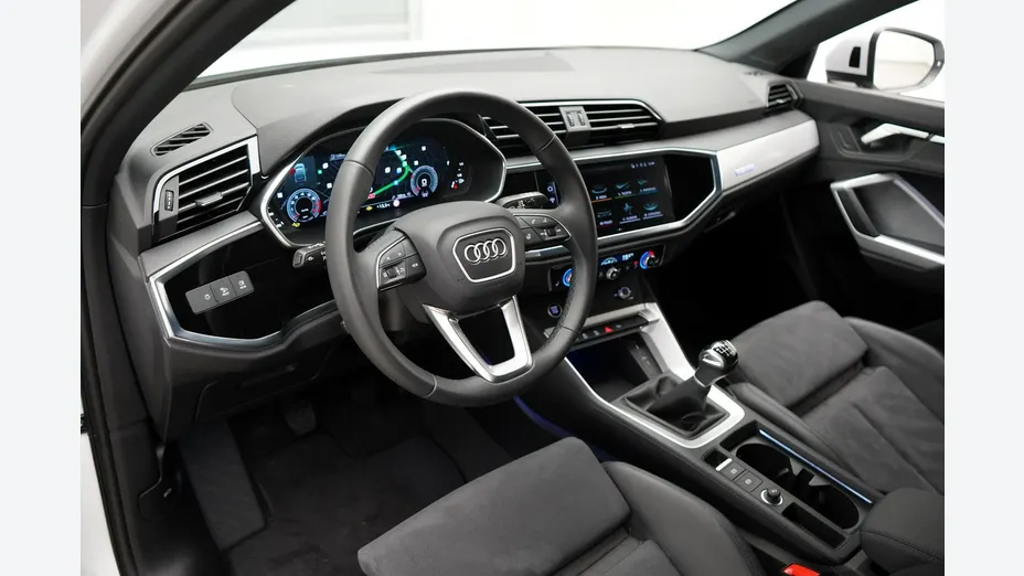 AUDI Q3 Q3 35 TFSI S-Line
