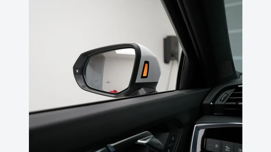 AUDI Q3 Q3 35 TFSI S-Line