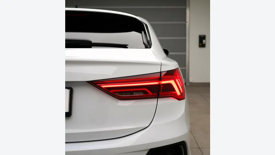 AUDI Q3 Q3 35 TFSI S-Line