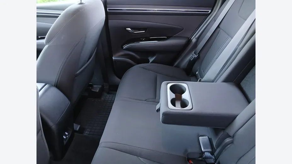 HYUNDAI Tucson -