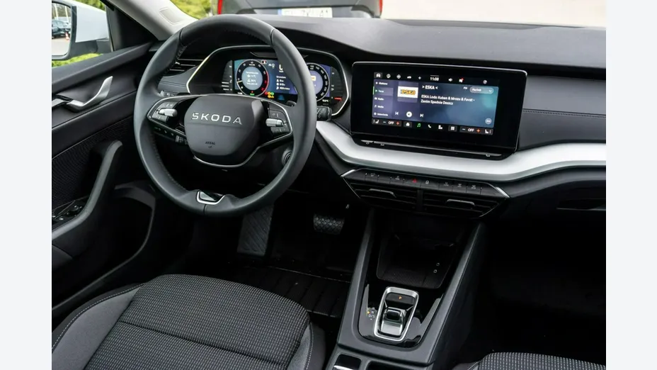 SKODA Octavia -