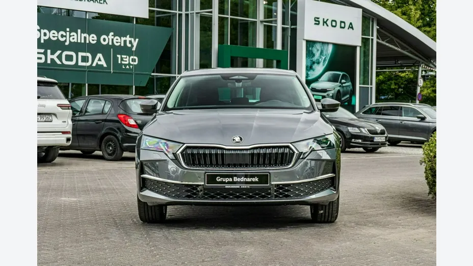SKODA Octavia -