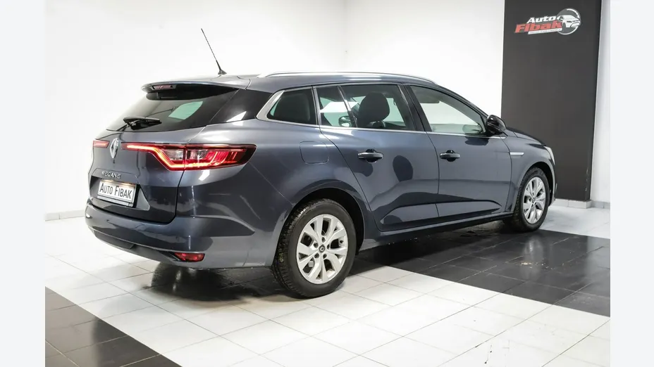 RENAULT Megane -