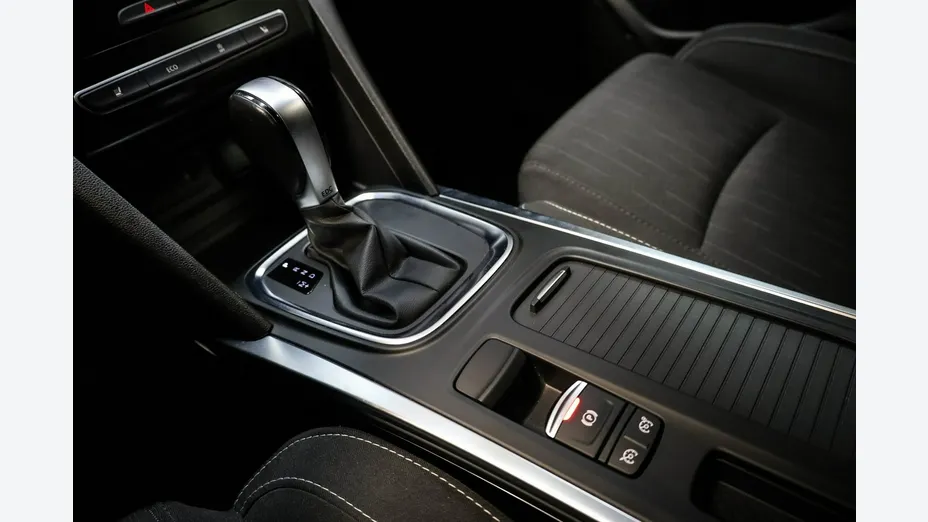 RENAULT Megane -