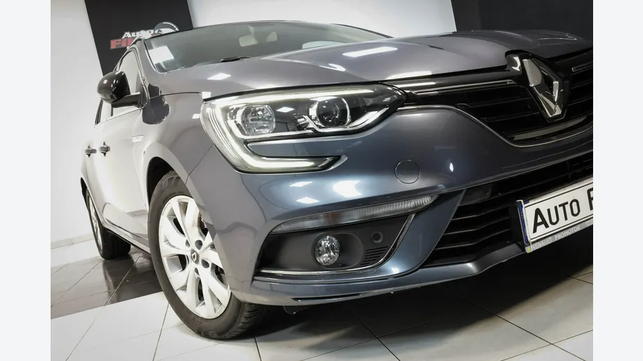 RENAULT Megane -