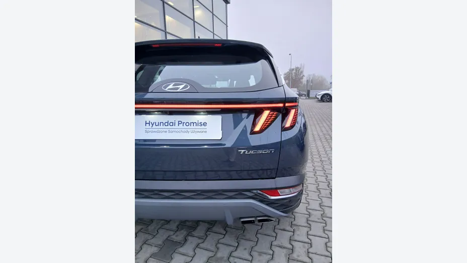HYUNDAI Tucson -