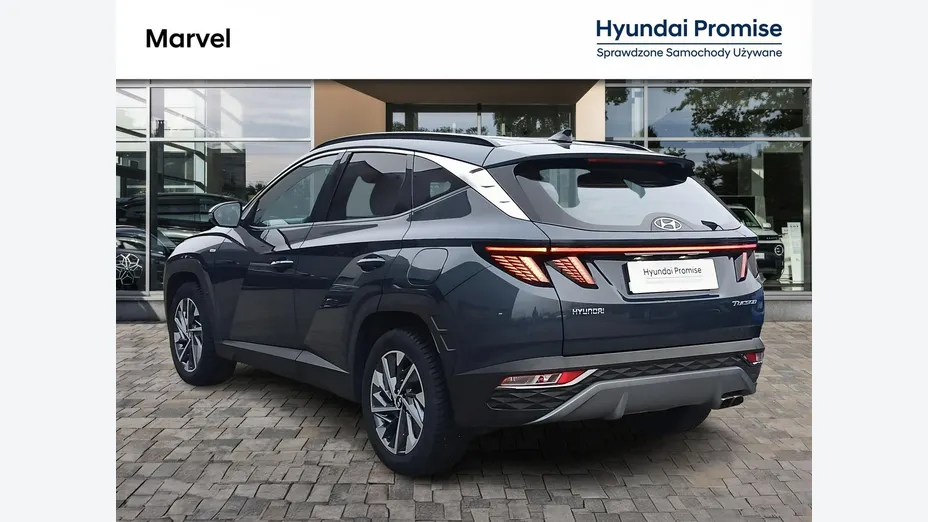 HYUNDAI Tucson -